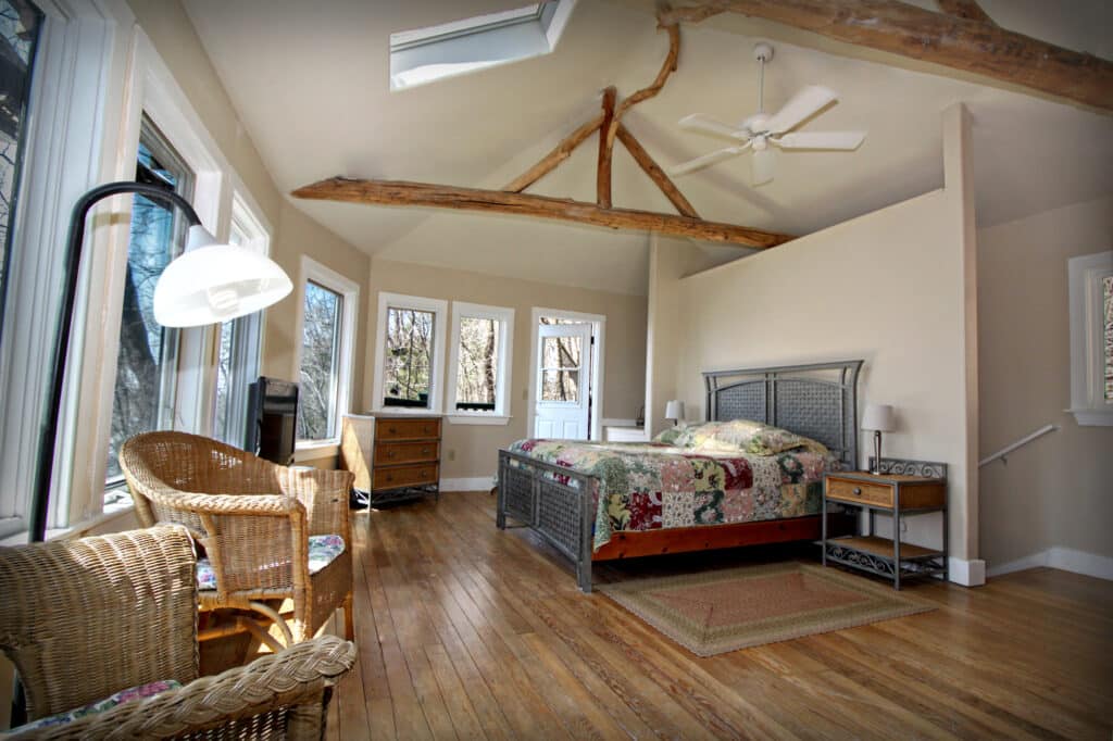 Coopers Hawk Cottage-5 Coopers Hawk Cottage-5