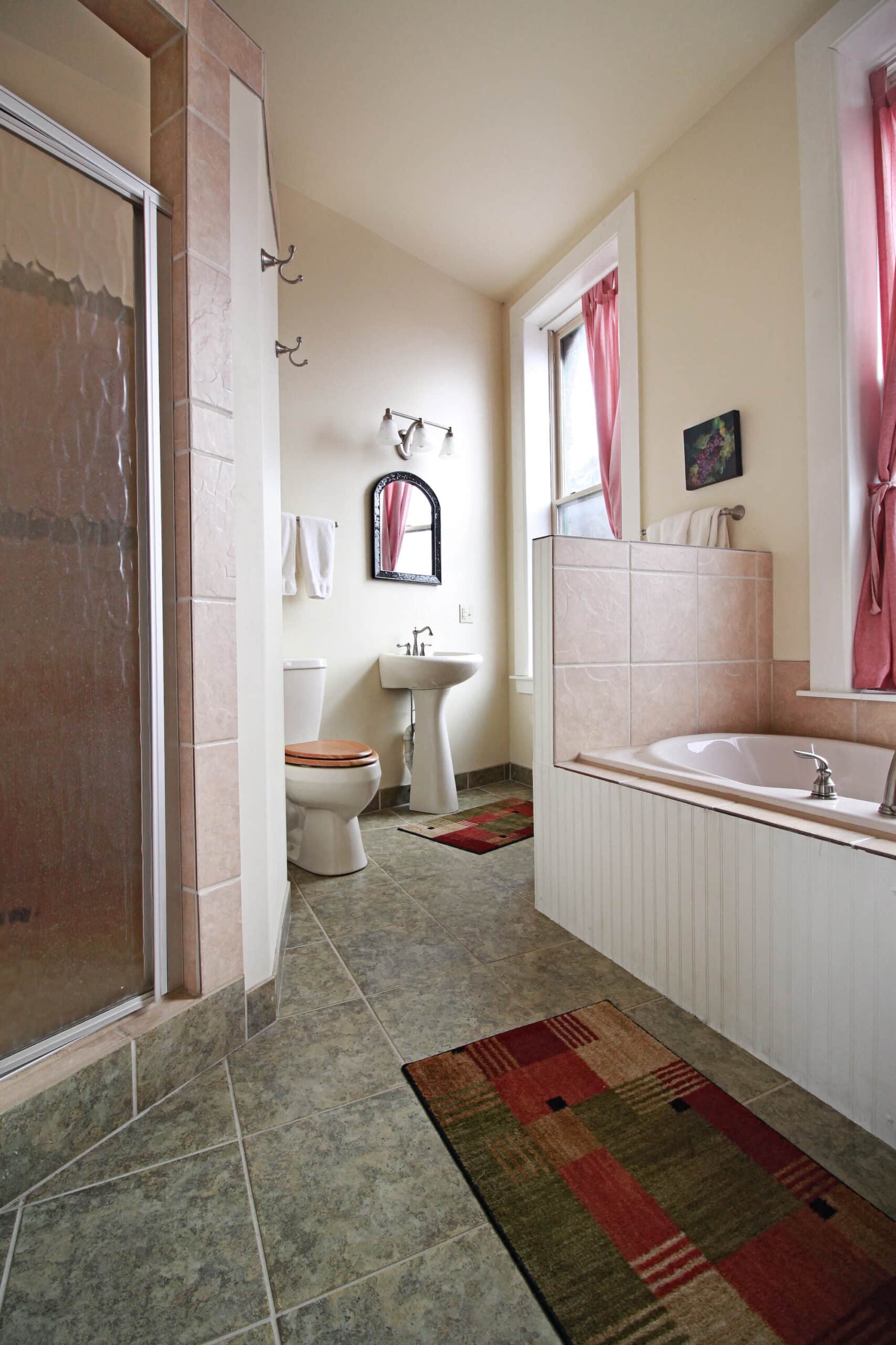 La Crescent Suite-1 La Crescent Suite-1